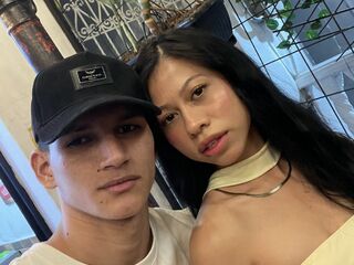 live webcam couple SophiAndJack