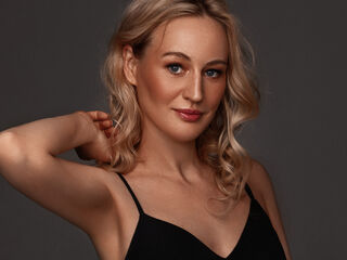 bizarre fetish webcam AbeyAmaze