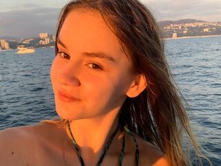 naked cam girl AgnesShy