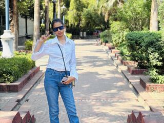 cam girl showing pussy AmairaSingh