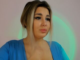 naughty cam girl fingering shaved pussy AudreyMistress