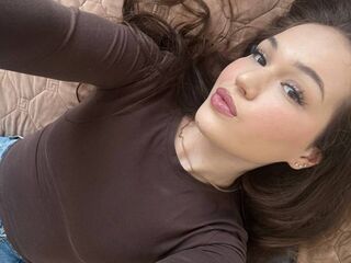 naked cam girl picture BeaBellotti
