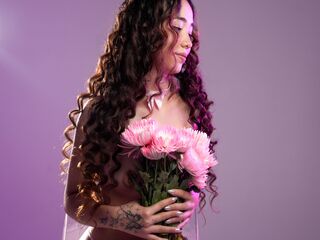 strip tease show BellaClaire