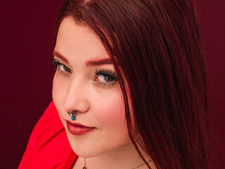 camwhore fingering shaved pussy CelesteRevolt