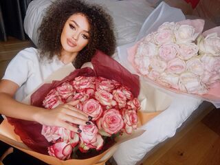 naked webcamgirl CelineCherie