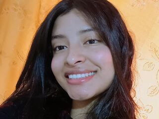 naked girl with webcam fingering ChloeRocher