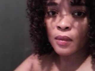 cambitch DelicateDiamond