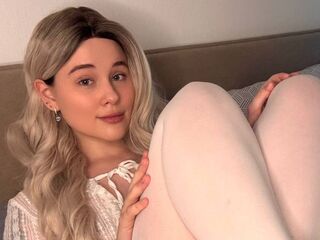 hot livecam DeluaMoon