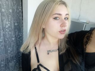 cam girl cam chat DinahSalimas