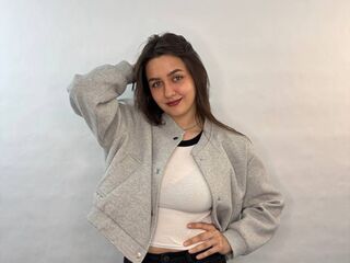 cam girl webcamsex ElaraWhitmoren