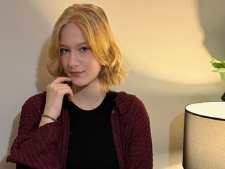 webcamgirl chat ElzaMays