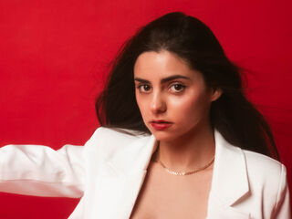 naked webcamgirl picture EmiliMua