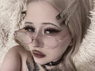 cam girl playing with sextoy IraidaFairleigh
