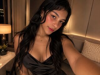 topless camgirl IrinaLewis