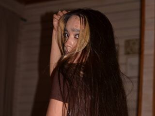 girl chatroom IvyMoore