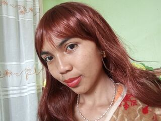 camgirl playing with sextoy KellyAnder