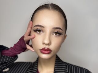 hot striptease webcam KileyConstantin