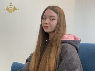 camgirl spreading pussy LeraAbbatiello