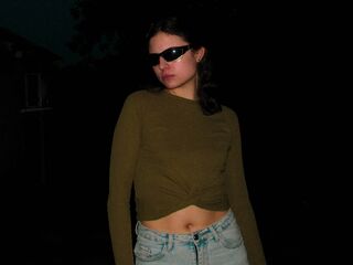 naughty camgirl fingering shaved pussy LolaAspis