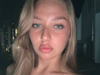 fingering webcam girl LorineScharping