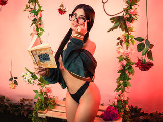 chatroom cam LucyEngel