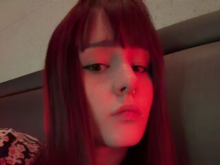 free nude webcam show MaeveLith