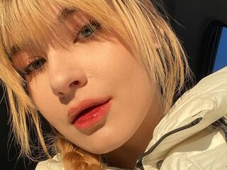 hot camslut MarianaMeola