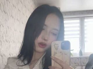 naked girl with webcam masturbating with sextoy MarieJosePhilip