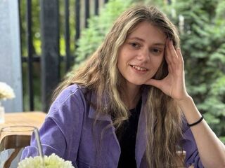 girl webcam show MarinaRoloson