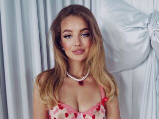 beautiful girlcam MayaGal