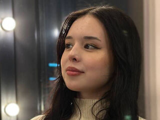 web cam live MikiPellon