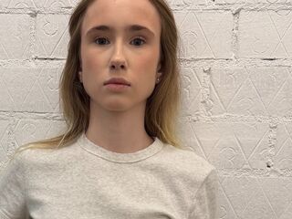 shaved pussy cam MiraSuny