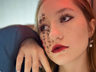 cam girl chat room MistyColacone