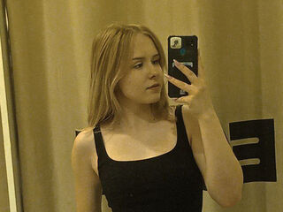 livecam video MolliMcDaniel