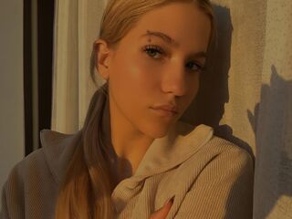 girl camsex NicoleOrtiz
