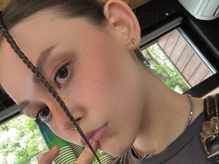free adultcam RebbecaKennemer