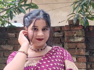 strip tease show SaraAlisk