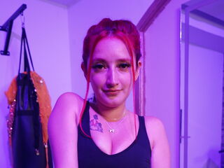 bedroom live webcam SharaTomsonn