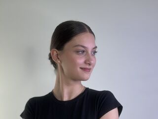 cam whore SharikaWigington