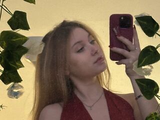 webcam babe chatroom StephenWeinzetl