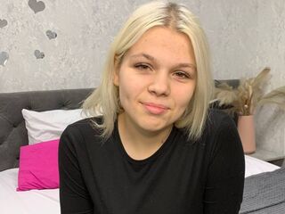 camgirl SweetLilly