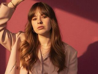 beautiful girlcam TerinaLairmore