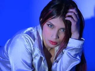 fingering girl webcam  TiffanySuarez