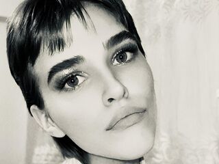 cam slut picture UdelaHailey